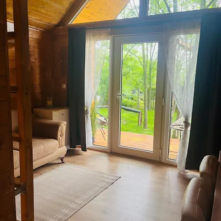 The Hut Of Peace Vadosfa